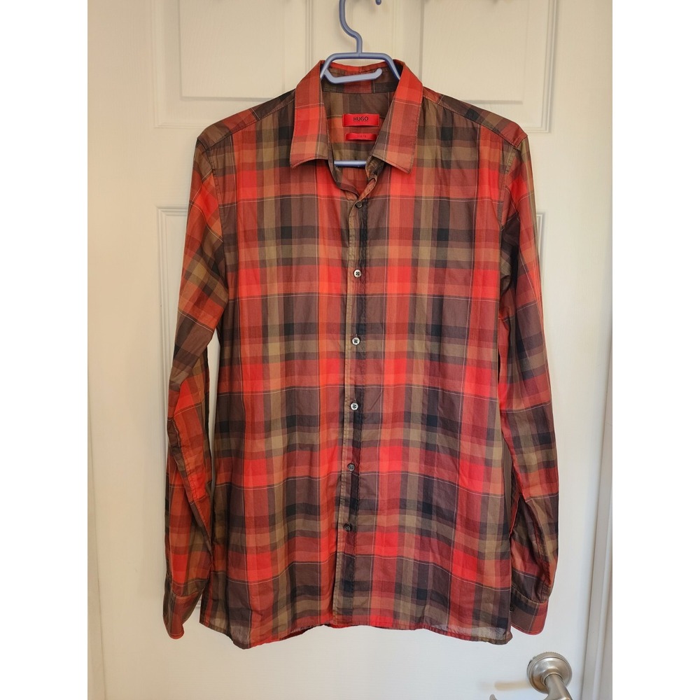 HUGO BY HUGO BOSS MEN'S RED LABEL SLIM FIT SHIRT SIZE MEDIUM HARDLY WORN!